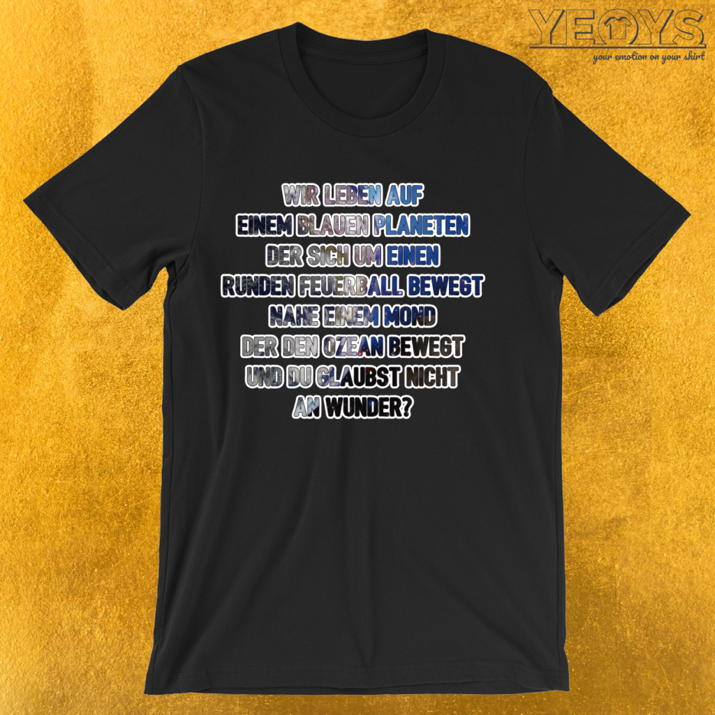 Wir Leben Auf Einem Blauen TShirt